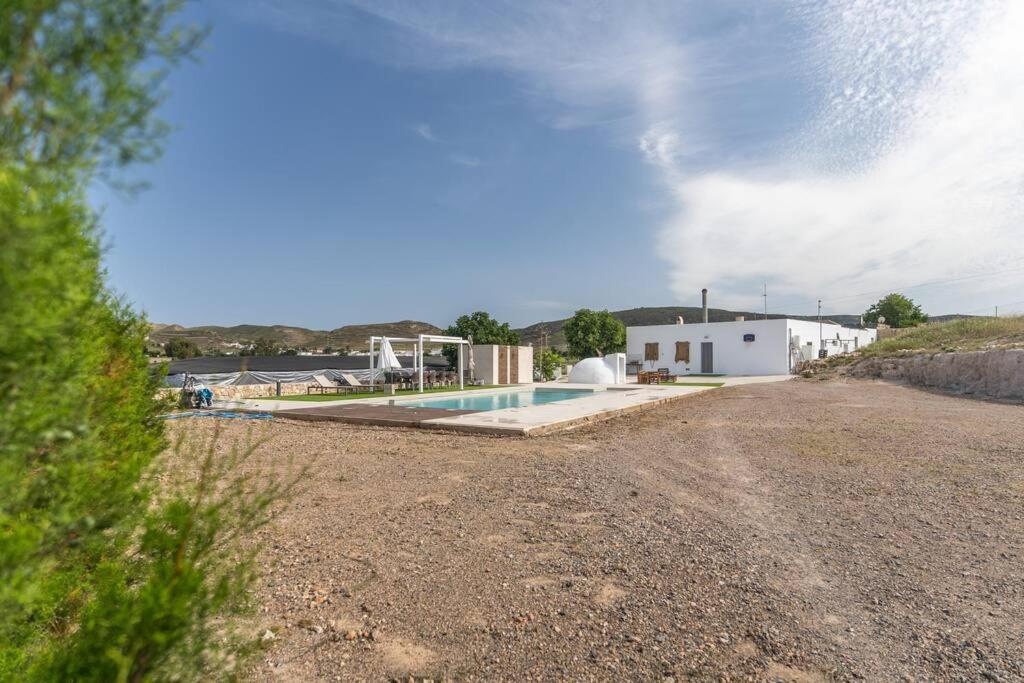 Villa De Fernan Perez Nijar Bagian luar foto